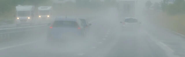 Lõpuks ometi! Pimeda tagaosaga autod kaovad, aga millal ja mis saab juba olemasolevatest autodest?