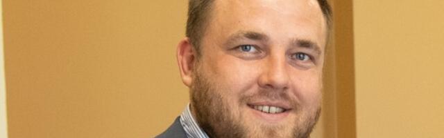 Kaido Höövelson on Keskerakonna esinumber Ida-Virumaal