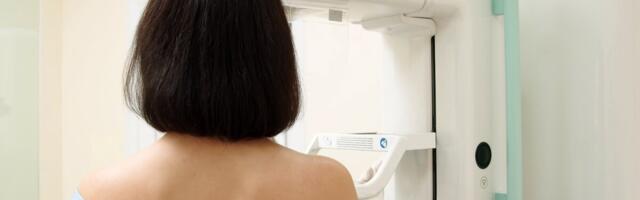 Soomes soovitatakse rinnavähi sõeluuringute vanuserühma laiendada