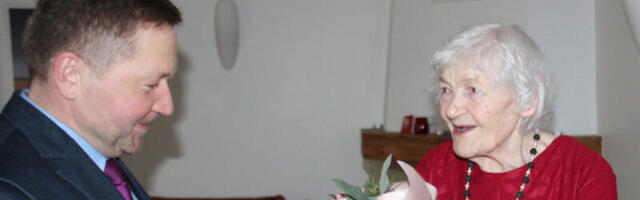 MELANIJA PULLERITS TÄHISTAS ÜHEKSAKÜMNENDAT SÜNNIPÄEVA