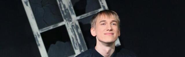 Suri Lauri Saatpalu poeg näitleja Ekke Märten Hekles