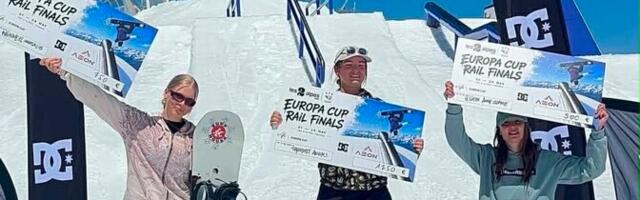 Noor Eesti lumelaudur pääses Euroopa karikasarja finaaletapil poodiumile