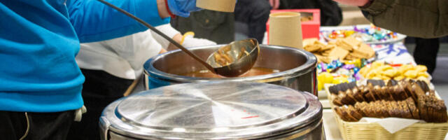 Uuskasutuskeskus korraldab jõuluõhtu kindla peavarjuta inimestele