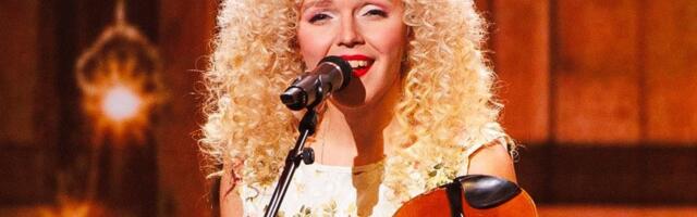 FOTOD | Suurim fänn! Kadri Voorandi värske abikaasa jälgis „Su nägu kõlab tuttavalt“ finaali esireast