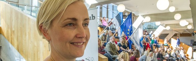 Klaaslae põhjusi tasub otsida koolisüsteemist, mis eestlased ja venelased lahus hoiab