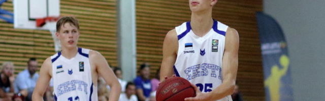 Eesti U18 korvpallikoondis pidi tunnistama põhjanaabrite paremust