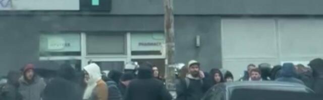 Blokader Srđan Đurić fizički napao građane: Nakon što je pokušao da sruši državu 15. marta, sada divlja po Kuli