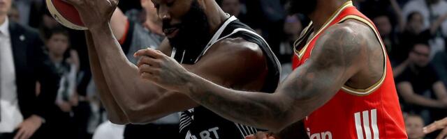 ŠTA KAŽU KLADIONICE PRED VEČERAŠNJI SPEKTAKL?! Crvena zvezda dočekuje Partizan, jedan tim je apsolutni favorit!