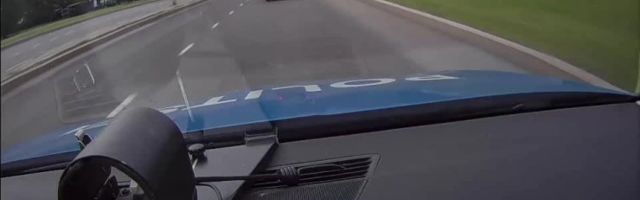 VIDEO ja FOTOD | Narvas leidis aset ehtne politseimärul: korrakaitsjate eest kihutanud noormees hüppas sõidu pealt autost välja