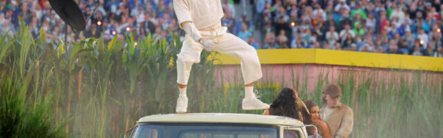 Galerii: LX Super Bowli vaheajašõul esines Bad Bunny