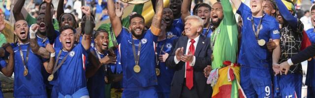 Cole Palmer viis Chelsea Trumpi silme all maailmameistriks