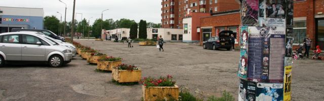 Ahtme miljoniväljaku ehitushange kukkus läbi