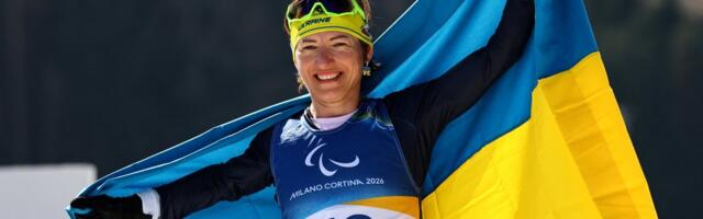 Ukraina laskesuusatajal keelati paralümpial „poliitiliste“ kõrvarõngaste kandmine  