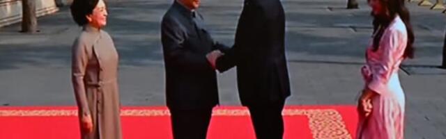 VUČIĆ SE SASTAO SA SI ĐINPINGOM Obratio mu se u 6 ujutru, evo šta mu je poručio! (FOTO)