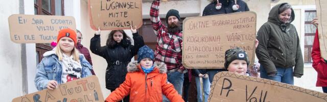 Lüganuse võimud panevad vallas kinni kaks kooli