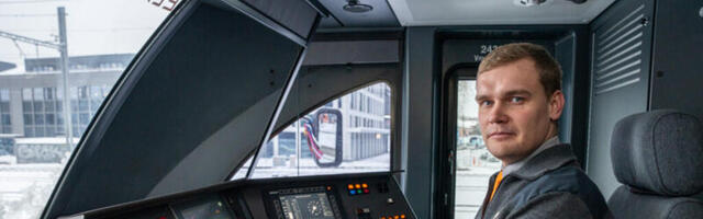 AJALOOLINE RONGISÕIT | Hiidlane juhtis Tallinna-Vilniuse rongiliini avasõitu