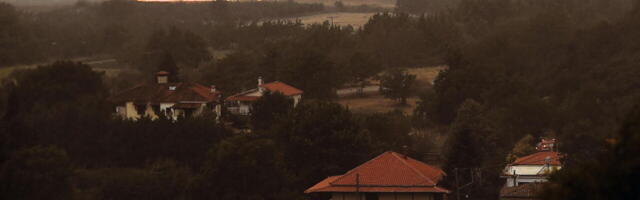 Kreekas lõõmavad “ideoloogilised maastikupõlengud”