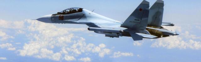 PAO I RUSKI AVION: Moskva potvrdila pad lovca Su-30 na Krimu tokom trenažnog leta! Oba člana posade se katapultirala
