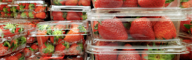 Ära lase turul maasikaid ostes endal nahka üle kõrvade tõmmata!