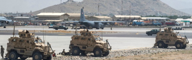 USA kaitseminister: meil ei ole võimekust evakueerimiseks Kabuli lennuväljalt välja minna