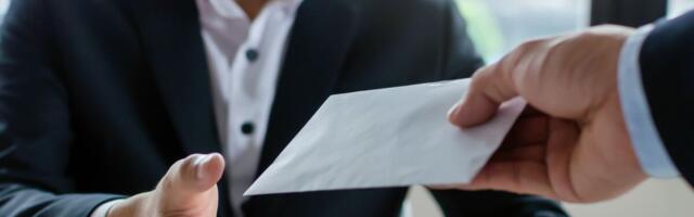 Maksuaudiitor: Hambaravi riskid on ümbrikupalk ja dividend palga asemel