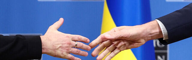 Западные лидеры общественного мнения призвали Европу не лишать Украину поддержки