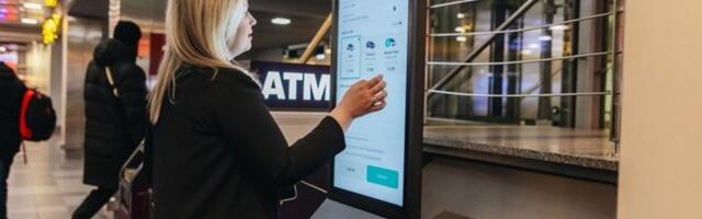 Uus lahendus_ Riia lennujaamas saab tellida Bolti takso digitaalse ekraani kaudu