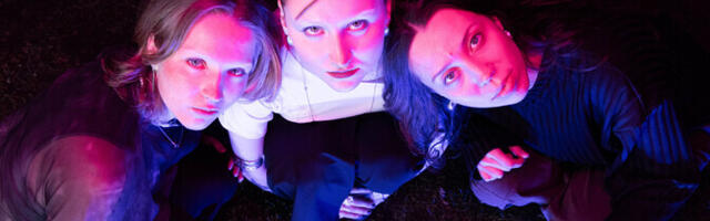 Uue muusika reede: Drake, Bloc Party, The Strokes, Smokeys jt