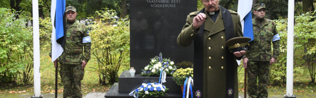 PÄRNUS SEISTI LIPUVALVES, SÜÜDATI KÜÜNLAD, TOODI PÄRGASID, PALVETATI