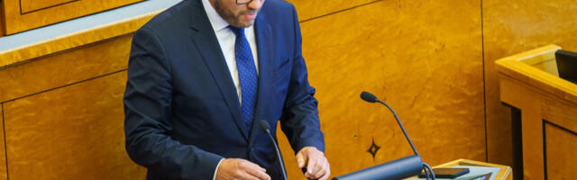 Minister Tsahkna – vägivaldne revolutsionäär, mitte suhteid siluv diplomaat