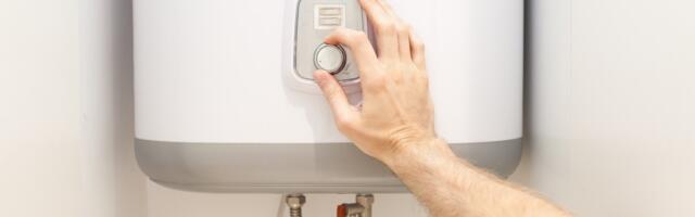 Nije baš kako su vas učili: Evo da li treba gasiti bojler pre tuširanja