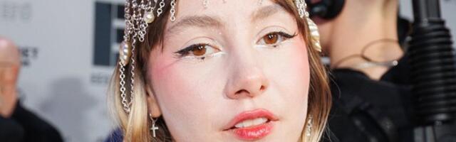 Palju õnne! Laulja Iiris Vesik sõudis abieluranda