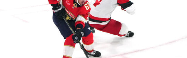 Võimsa lõpu teinud Panthers napsas Hurricanesilt võidu