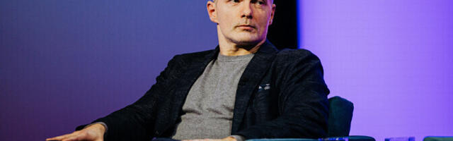 Kell 21.40 "Esimeses stuudios" Meelis Oidsalu