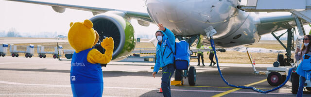 Tartu lennujaamas maandus ligi 200 tipplaskesuusatajat