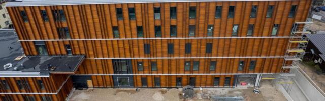 FOTOD ⟩ Ehitusplatsilt kaduvad tellingud paljastavad Viljandi uue haigla ilme