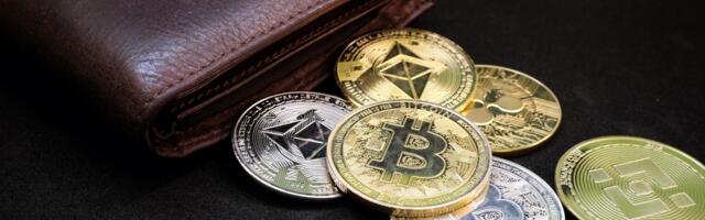Krüptoturg ületas aprillis aktsiaturge: bitcoin kasvas jõudsalt, ent ethereum jätkas nõrgenemist