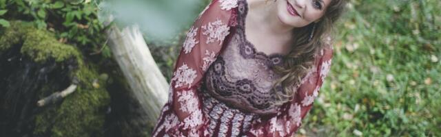 Hedvig Hansoni poeg Holger järgib vanemate rada ja tegeleb laulmisega. Hedvig_ hääl on tal tugev!