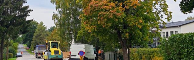 Sulupere tänava kõnnitee on suletud