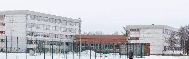Haridusreform jäi Lüganusel katki, volikogu esimees sai umbusaldusavalduse