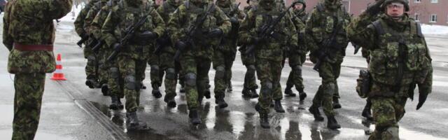 1. jalaväebrigaadi üksused on kaitsejõudude paraadiks valmis