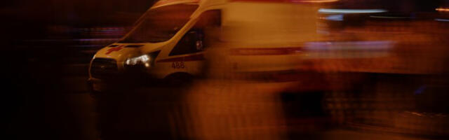 Päästjad aitasid kiirabi­auto mudast välja