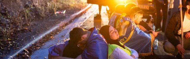 „Strah je prešao na drugu stranu“: Učenik Amar sa studentima pešači do Novog Sada, a za Danas piše o bliskom susretu s policijom