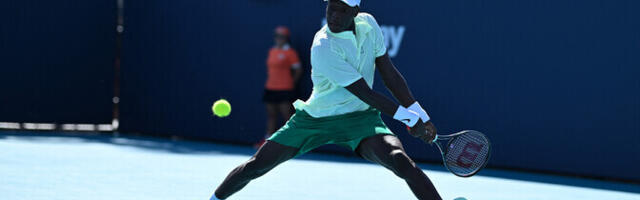 Verinoor prantslane teenis Masters-taseme turniiril esimese võidu