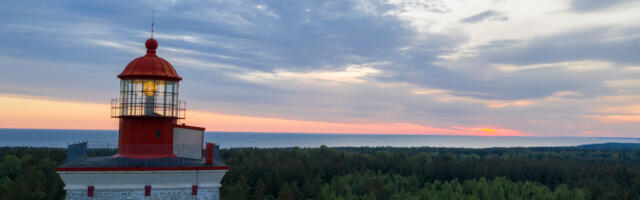 Pöördumine Makroskoobi jätkamiseks