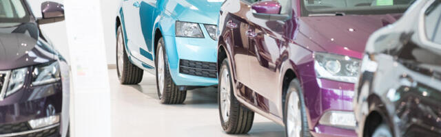 Uute autode müük on poole võrra langenud ja hinnad alla viinud