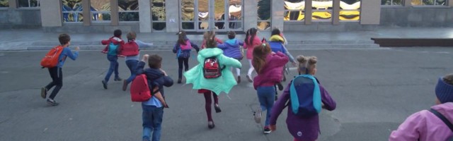 Reporter: Valitsus arutab algava kooliaastaga kaasnevaid küsimusi