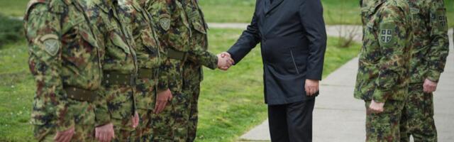 NOVA TERENSKA VOZILA ZA JEDINICE VOJSKE SRBIJE! Ministar Gašić: Dodatno unapredili sposobnosti za izvršavanje zadataka u svim uslovima na terenu! (FOTO)