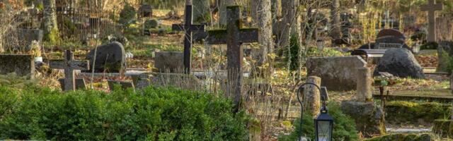 Urnid-kirstud kästakse matta ebamõistlikult sügavale. Uus kalmistuseadus võib olukorda muuta