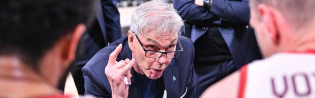 Müncheni Bayerni korvpallitiim lõpetas maailmameistrist peatreeneriga koostöö